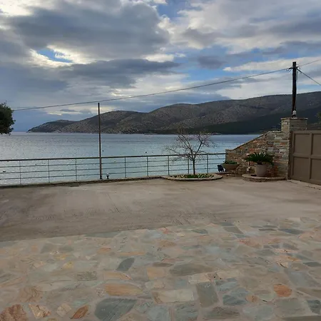Villa Beach @ South Evia Island Nimborió